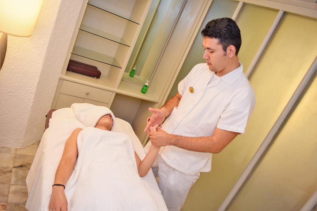 Tesoro Manzanillo All Inclusive Ngoại thất bức ảnh